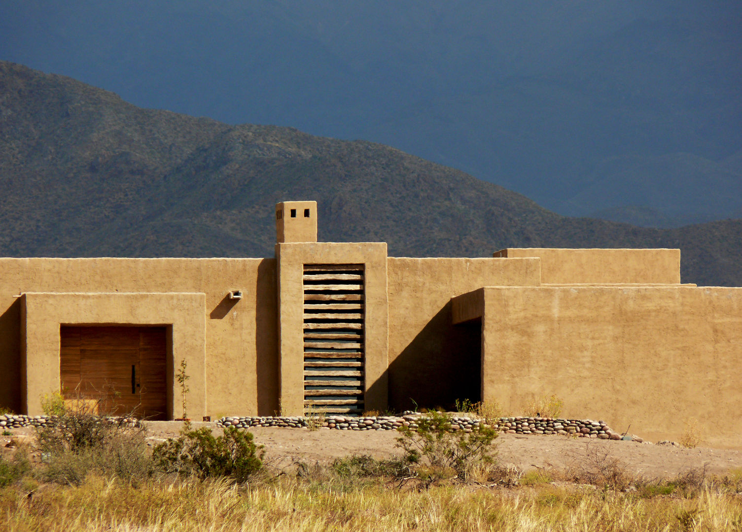 AlPasion Lodge, Bórmida & Yanzón arquitectos Bórmida & Yanzón arquitectos Powierzchnie handlowe Hotele