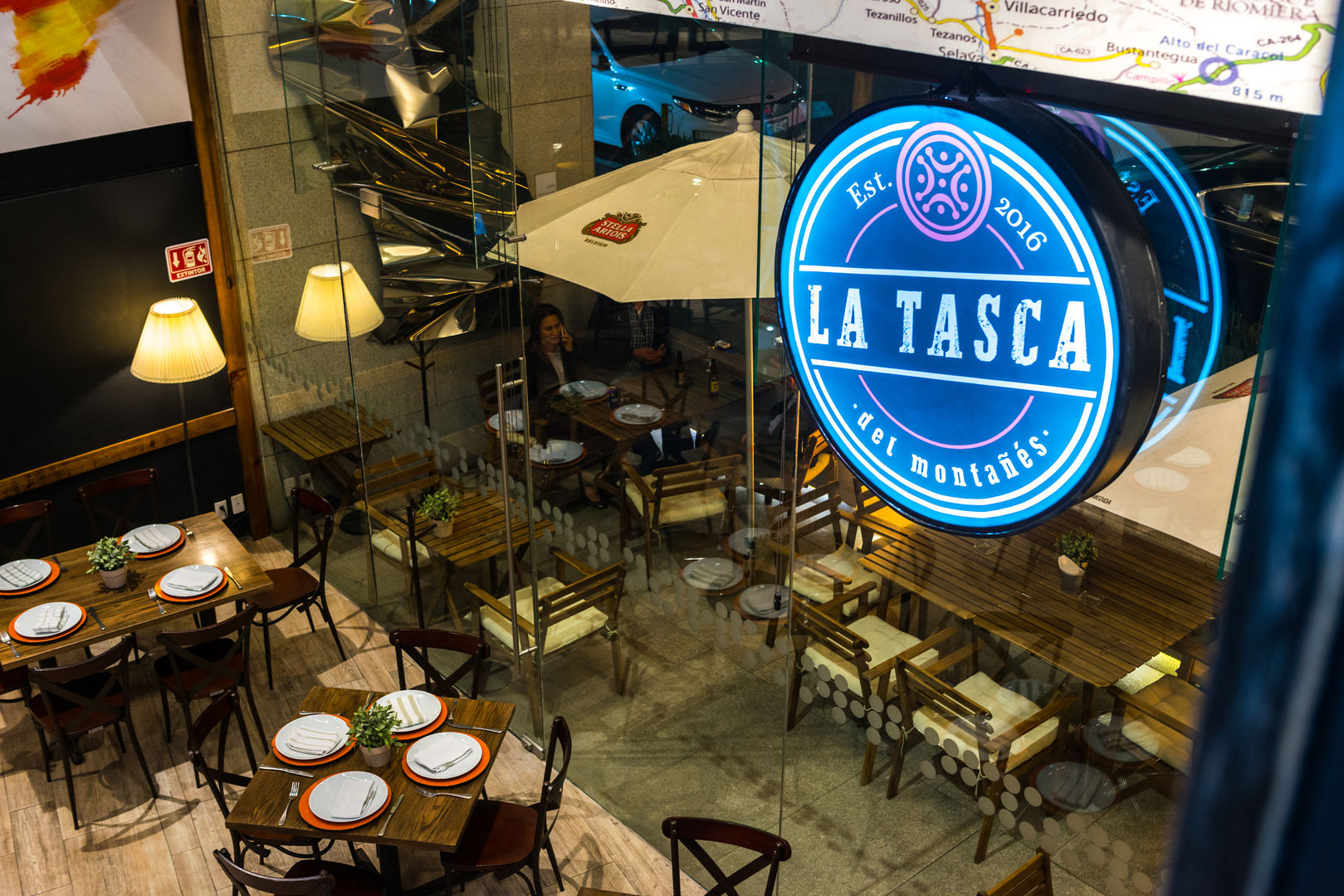 RESTAURANTE LA TASCA DEL MOTAÑES | CDMX , SHMN ARQUITECTURA SHMN ARQUITECTURA Коммерческие помещения Ресторации