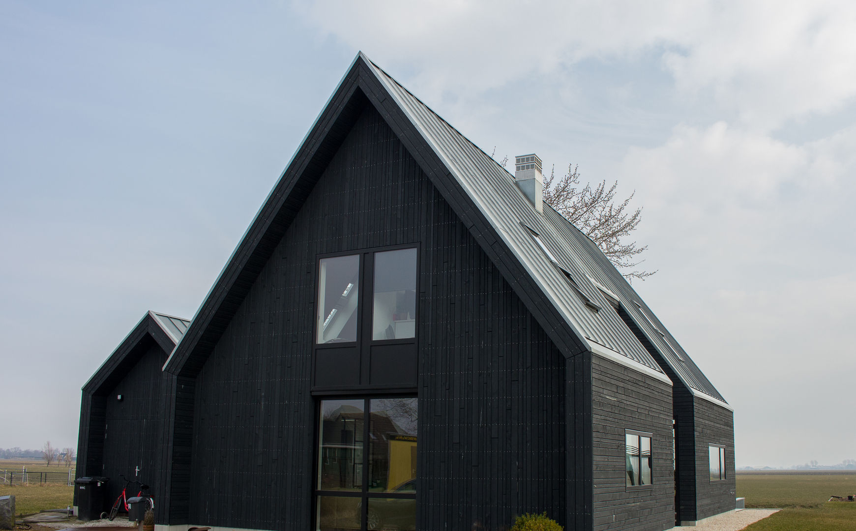 voorgevel Nico Dekker Ontwerp & Bouwkunde Houten huis Hout Hout schuurwoning