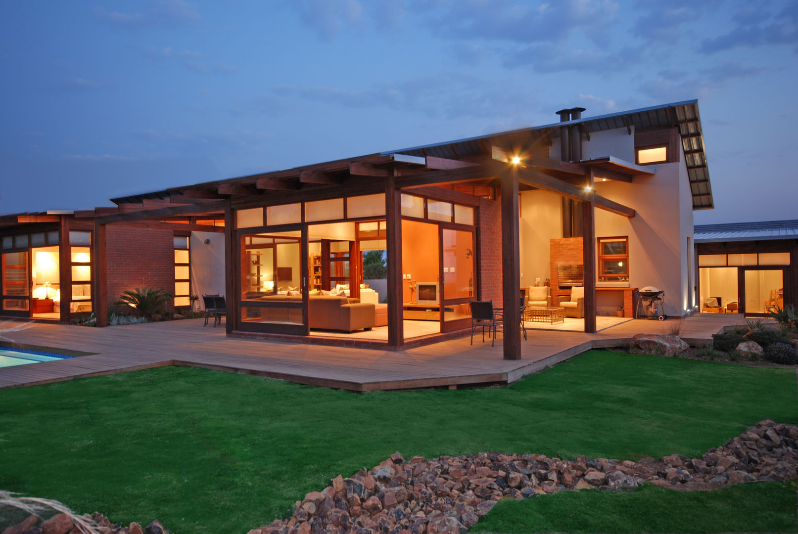 Adding a house extension: The rules, costs, and ideas | homify