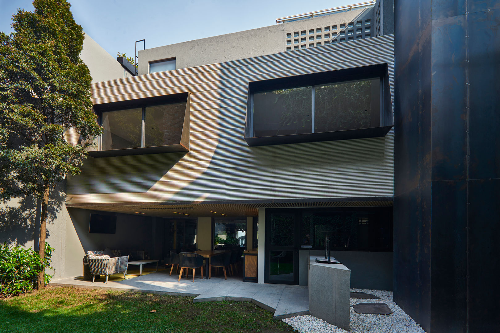 homify Modern balcony, veranda & terrace Stone