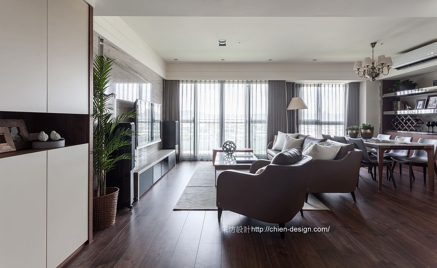 {遠景*領袖} 鼎士達室內裝修企劃 Classic style living room Solid Wood Multicolored