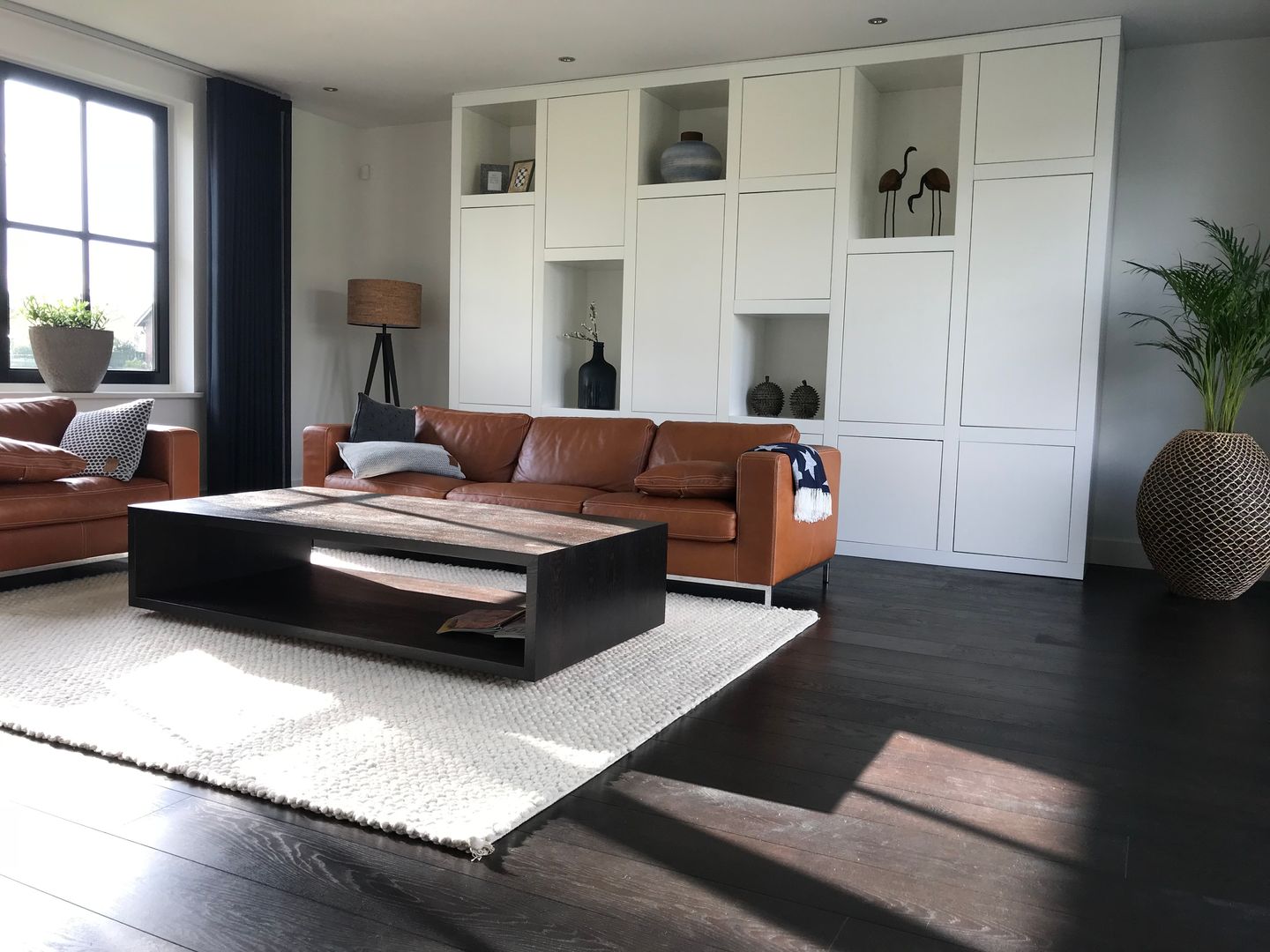 Europees Eiken - Dark Brown Environment, ARDEE Parket Interieur Design ARDEE Parket Interieur Design Modern living room Wood Wood effect