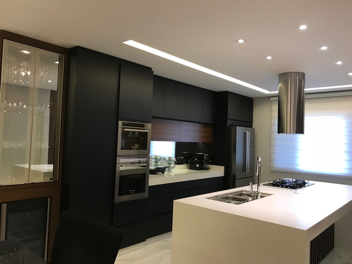 homify Modern kitchen