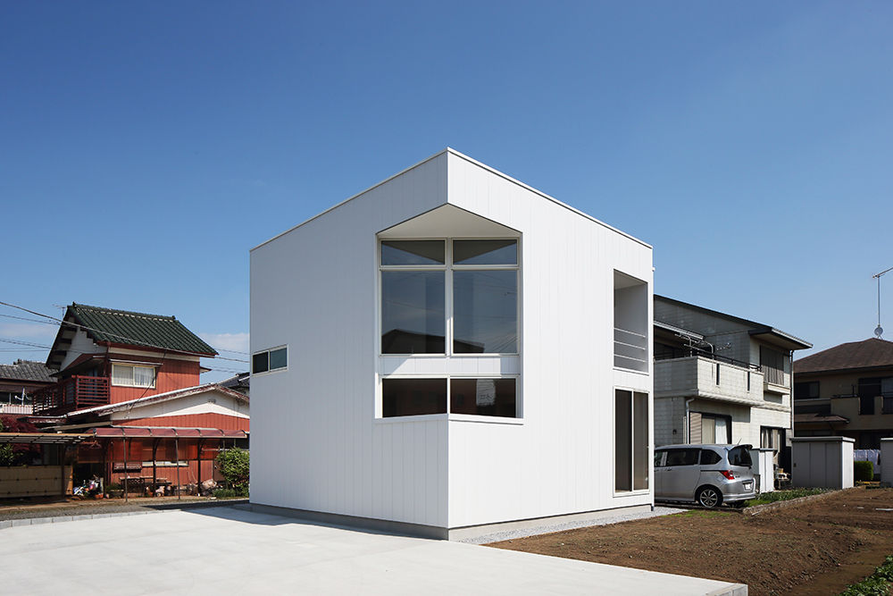 side, *studio LOOP 建築設計事務所 *studio LOOP 建築設計事務所 Modern houses