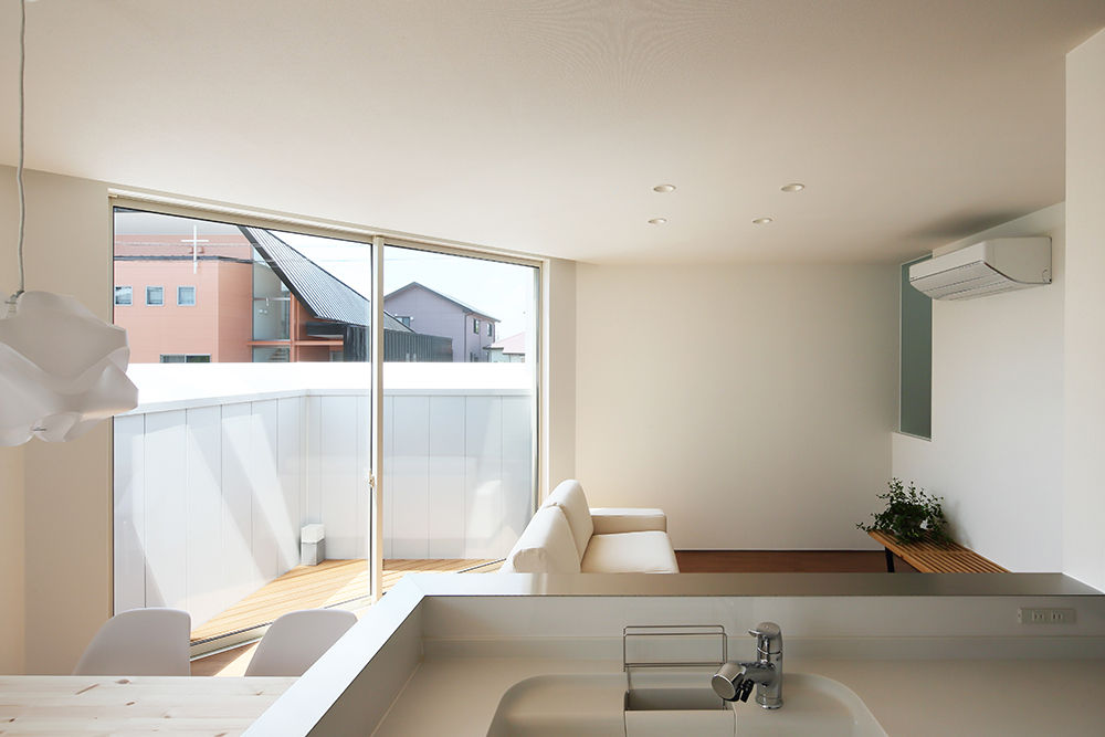 side, *studio LOOP 建築設計事務所 *studio LOOP 建築設計事務所 Modern style kitchen