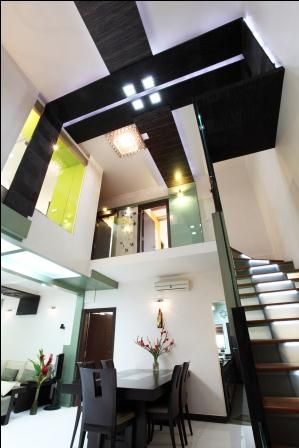 Doshi Residence, Architecture Continuous Architecture Continuous الممر الحديث، المدخل و الدرج