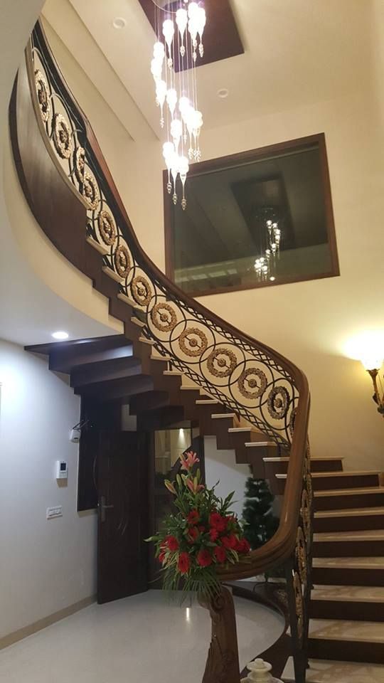 Interiors, Raheja Creations Raheja Creations Modern corridor, hallway & stairs