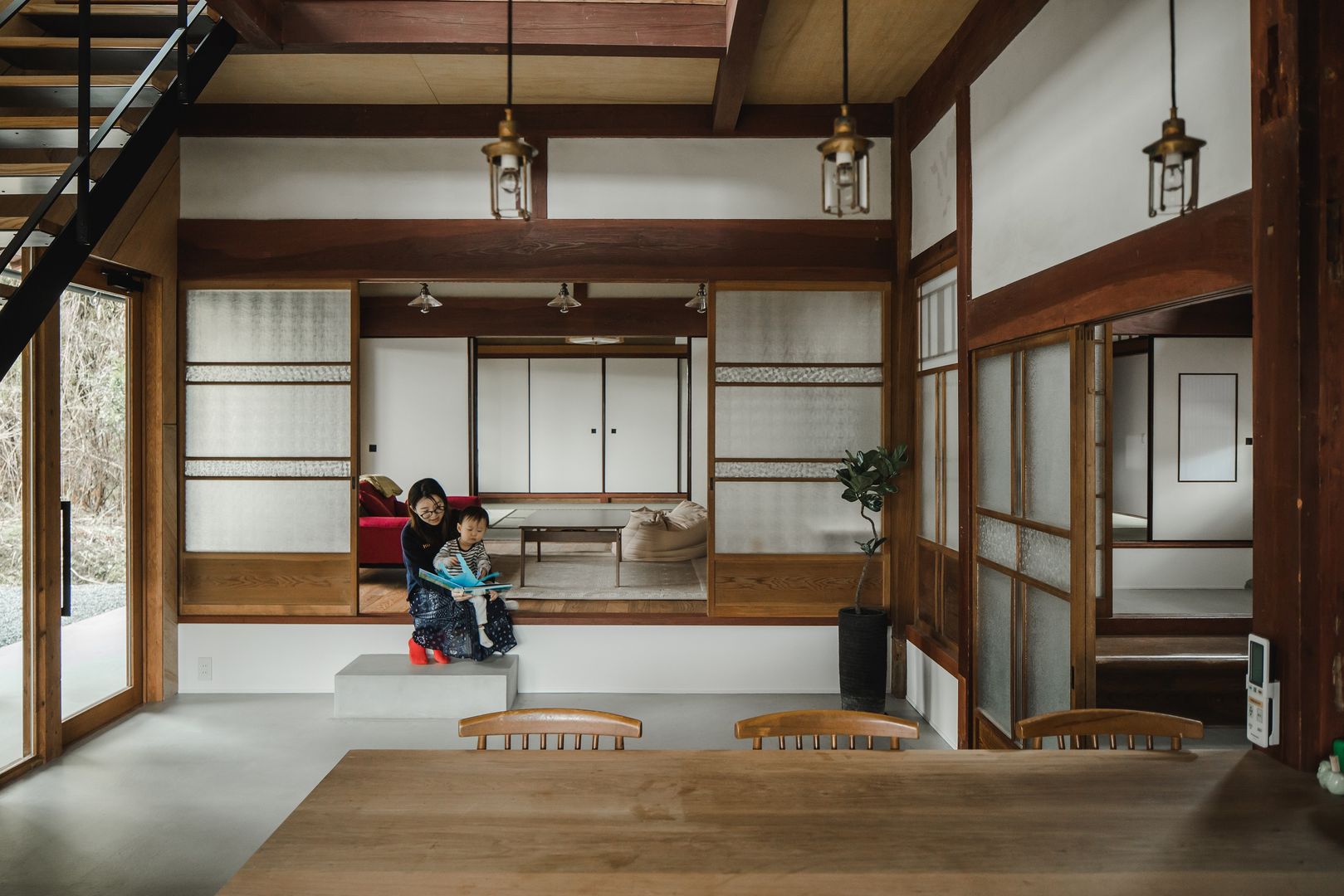 shimotoyama-house-renovation, ALTS DESIGN OFFICE ALTS DESIGN OFFICE 和風デザインの リビング