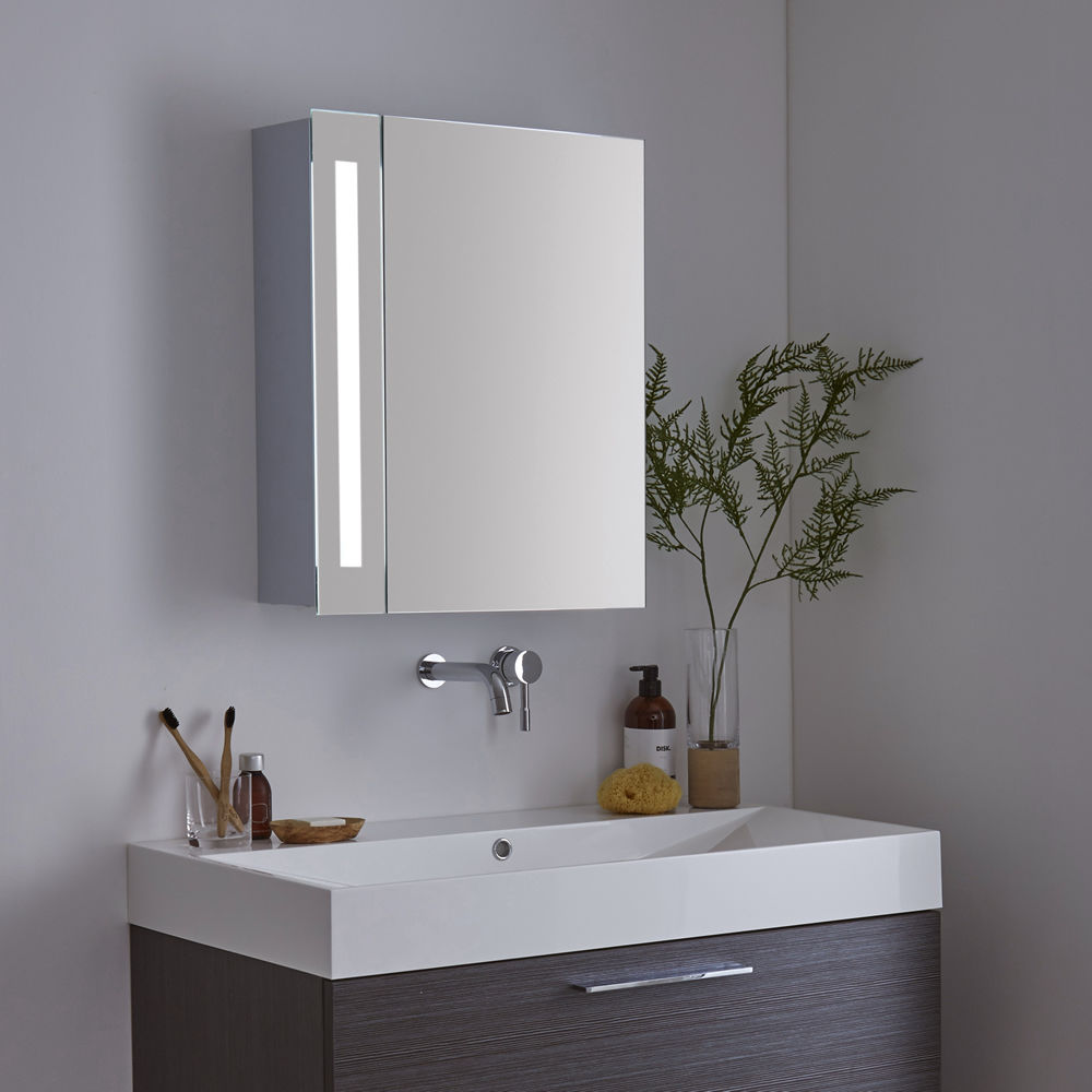 Milano Leitha LED Mirrored Cabinet homify 現代浴室設計點子、靈感&圖片 mirrored cabinet,led mirror cabinet,mirror,led mirror,bathroom mirror,bathroom cabinet