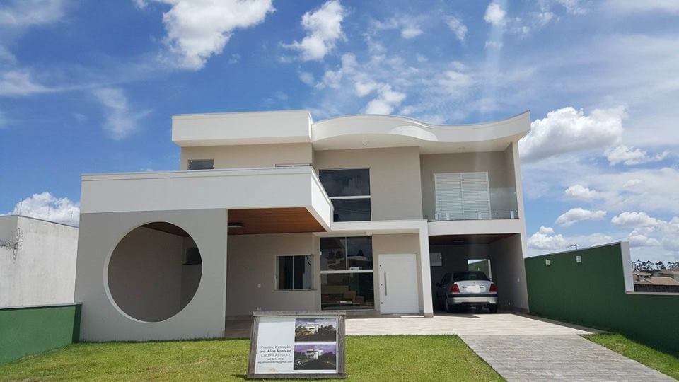 Sobrado em condomínio horizontal, Monteiro arquitetura e interiores Monteiro arquitetura e interiores منزل عائلي صغير