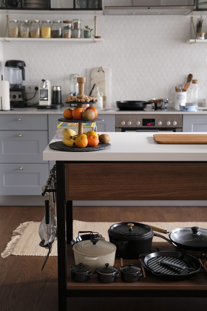 Residential Kitchen Design, Ivy's Design - Interior Designer aus Berlin Ivy's Design - Interior Designer aus Berlin Moderne keukens IJzer / Staal Accessoires & textiel