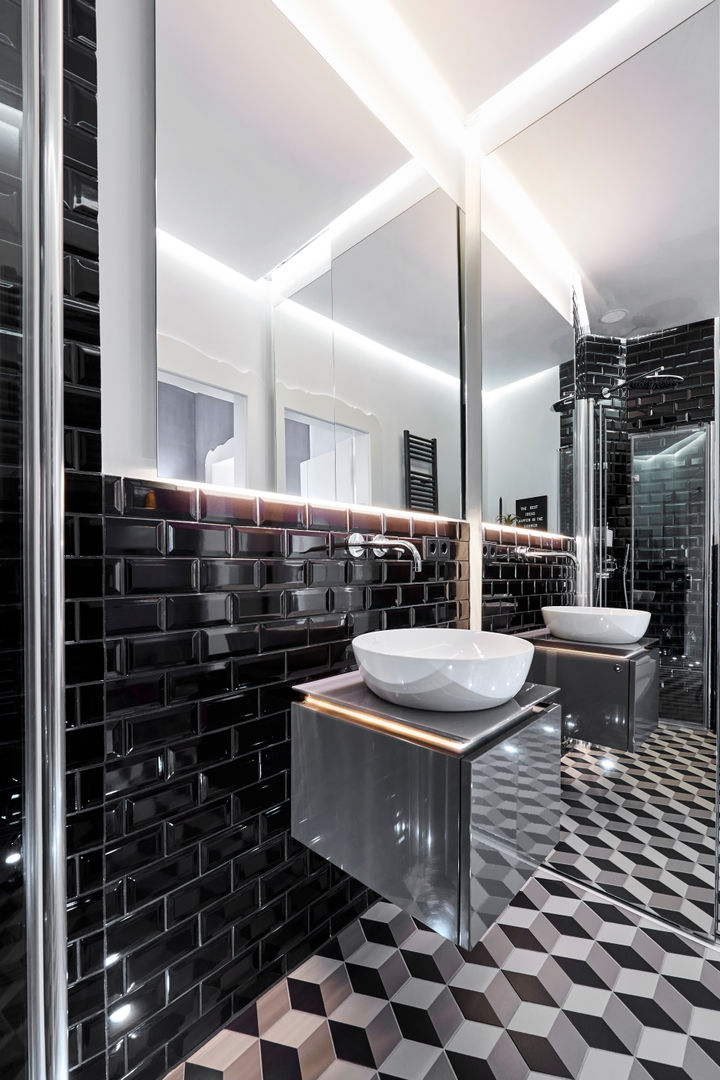 Modernes und extravagantes Badezimmer, BANOVO GmbH BANOVO GmbH Phòng tắm phong cách chiết trung Gạch ốp lát