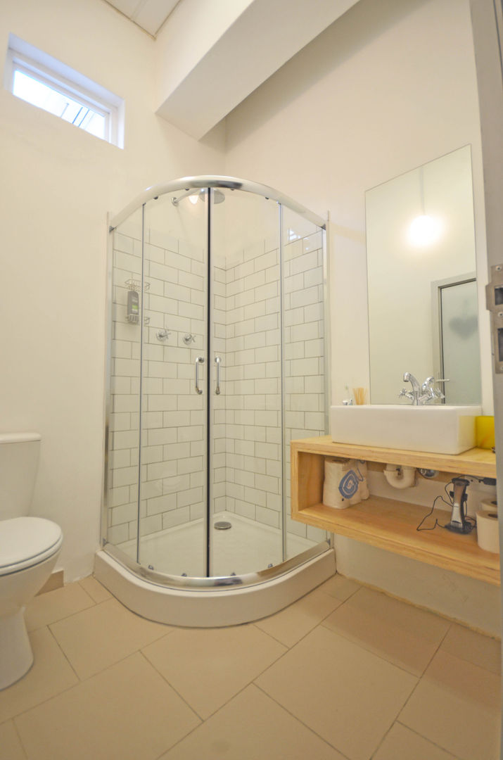 bathroom Till Manecke:Architect Modern bathroom