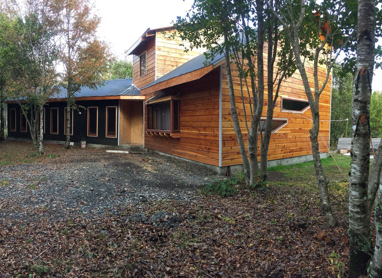 Casa vista diagonal Constructora Rukalihuen Haciendas Madera Acabado en madera