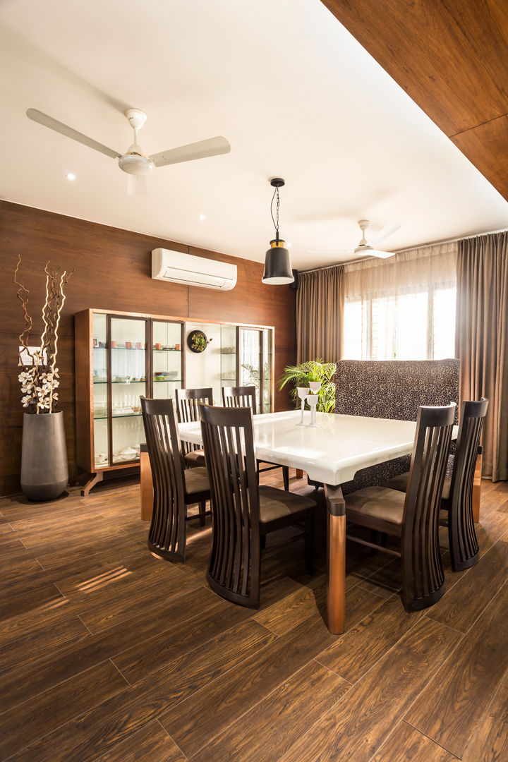 dining area homify Modern dining room Wood Wood effect Chairs & benches