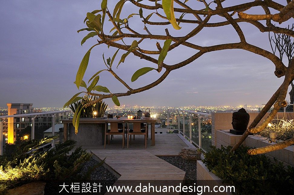 大桓設計-景觀設計-極上之墅 大桓設計顧問有限公司 Modern balcony, veranda & terrace Wood Wood effect