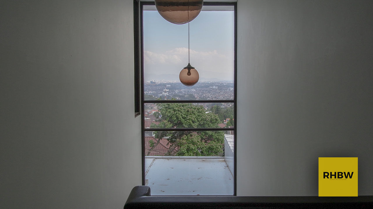 Rumah Bukit Ligar - Bandung , RHBW RHBW Wooden windows