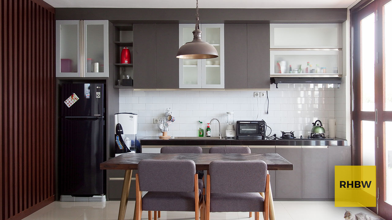 Rumah Bukit Ligar - Bandung , RHBW RHBW Built-in kitchens