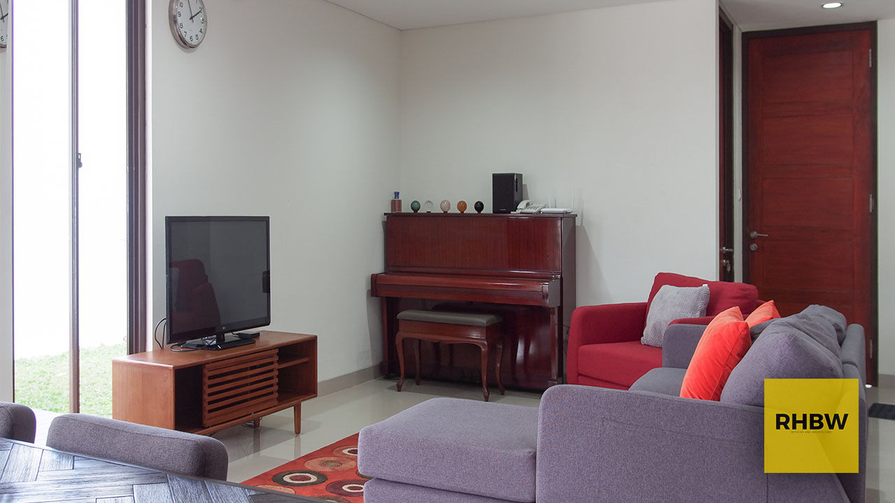 Rumah Bukit Ligar - Bandung , RHBW RHBW Industrial style living room