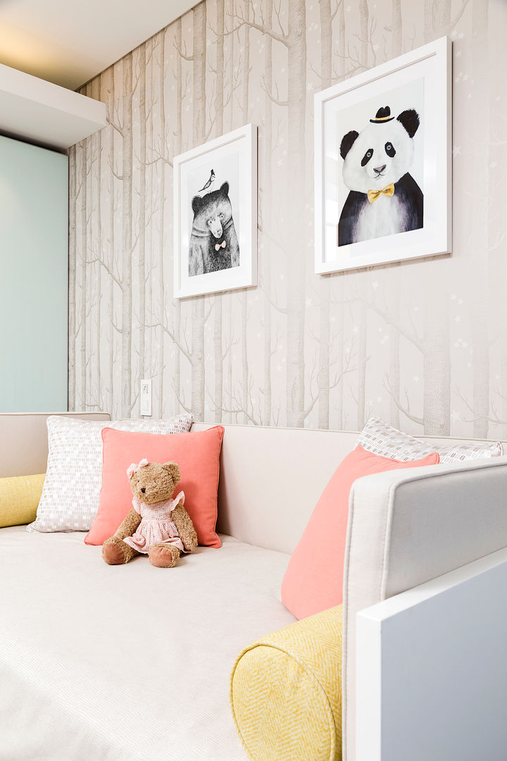 APARTAMENTO CONTEMPORÂNEO NO PARQUE DAS NAÇÕES, TGV Interiores TGV Interiores Modern nursery/kids room