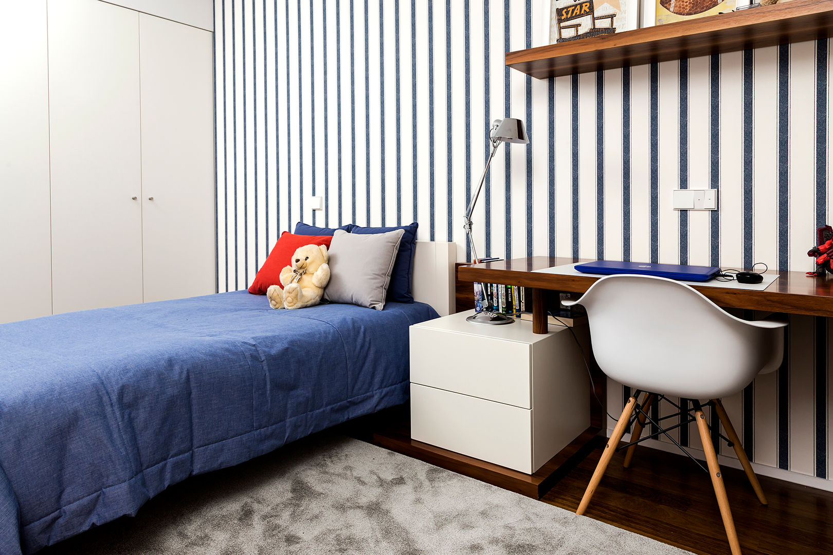 APARTAMENTO T3 EM MATOSINHOS, TGV Interiores TGV Interiores Boys Bedroom