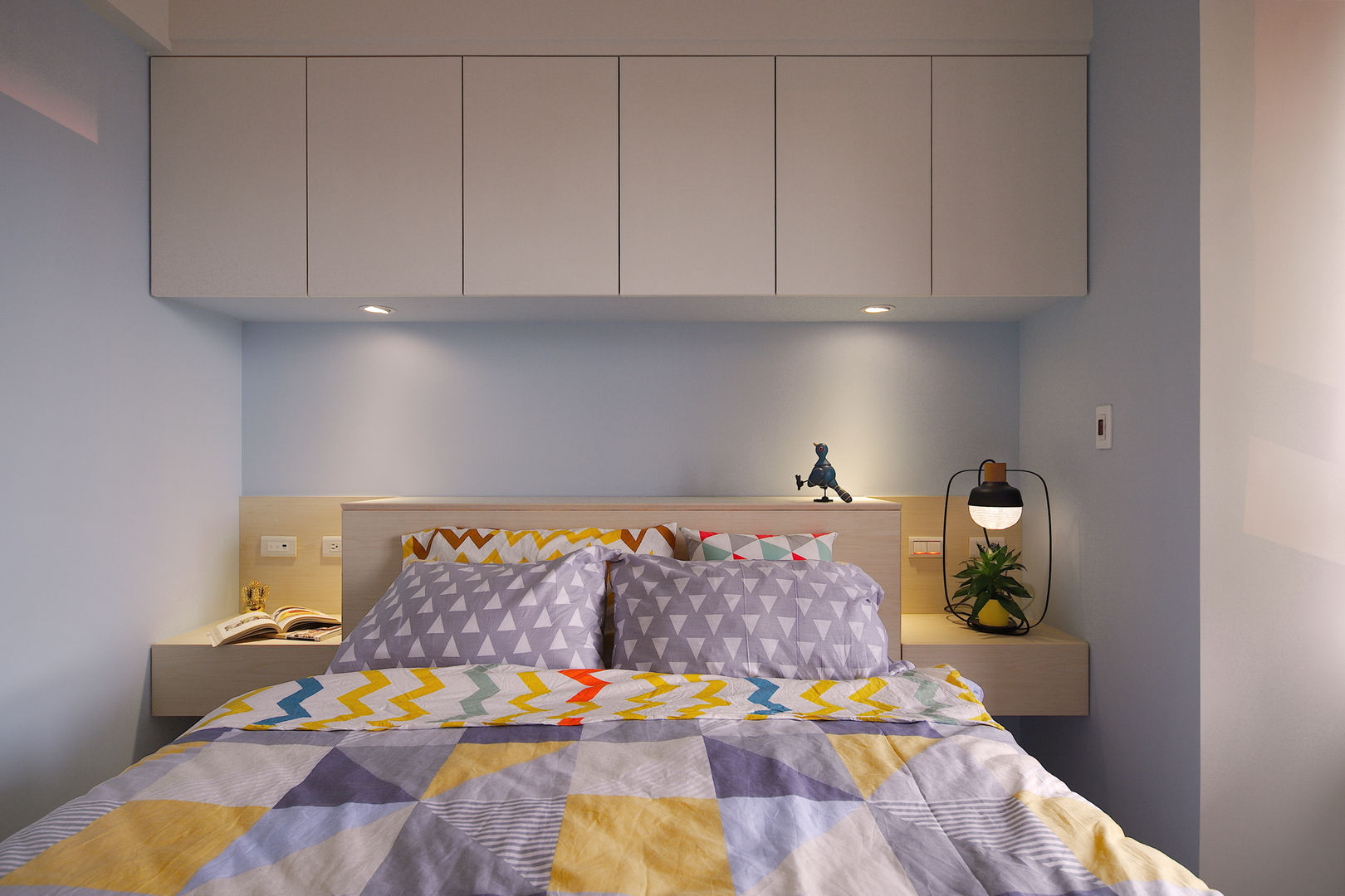 舒適而放鬆的主臥空間 一葉藍朵設計家飾所 A Lentil Design Scandinavian style bedroom