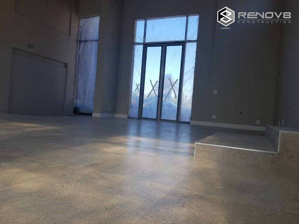 Showroom nearing completion: modern by Renov8 CONSTRUCTION, Modern floor tiles,plaster,paint,glass doors,modern design,renovation,restoration,refurbishment,natural light,commercial construct