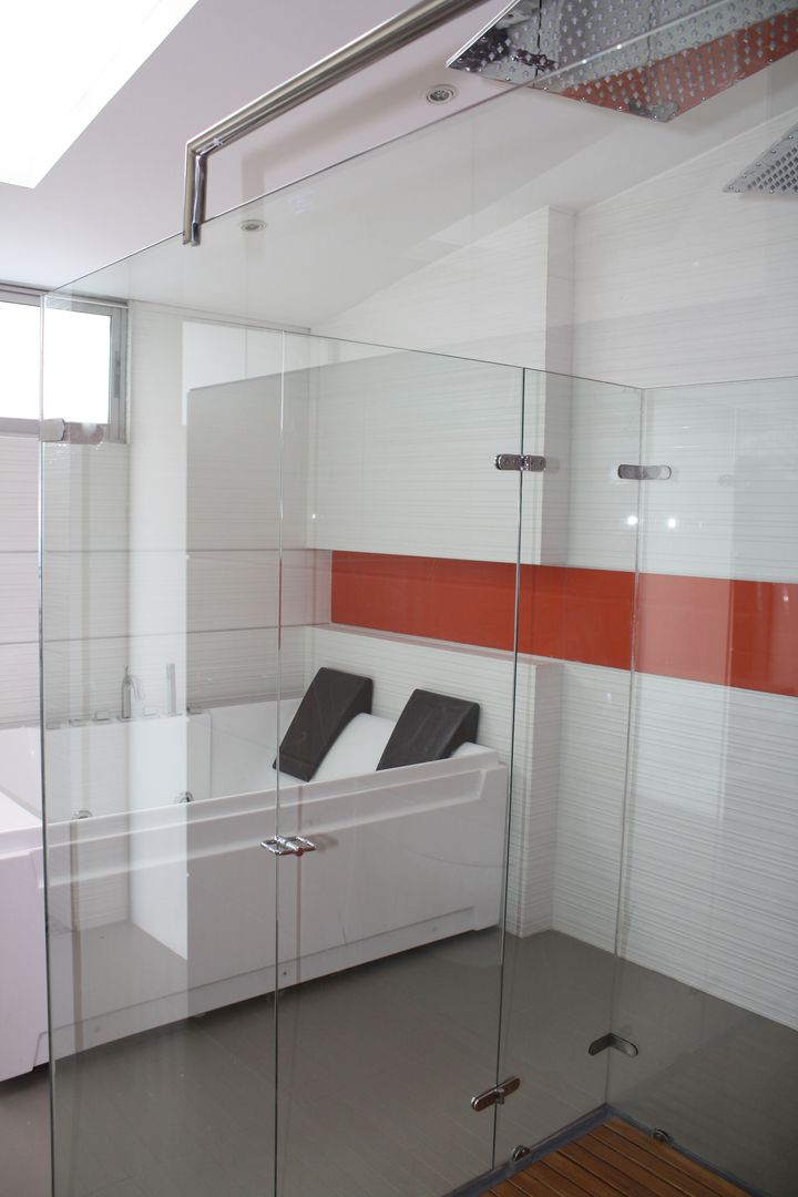 homify Modern style bathrooms