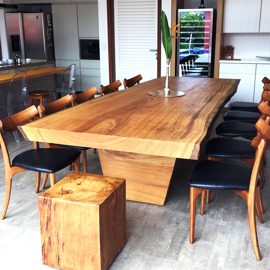 Mesa de Jantar em Madeira Maciça, ArboREAL Móveis de Madeira ArboREAL Móveis de Madeira Rustic style dining room Solid Wood Multicolored Tables