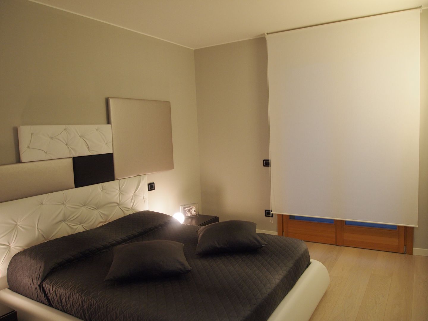 interior design, tendaggi, tappeti e complementi d'arredo, zinesi design zinesi design Modern style bedroom