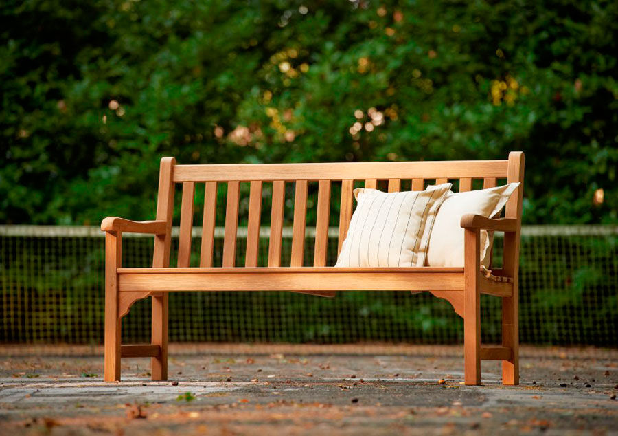 Garten- und Terrassenmöbel aus Holz , HolzDesignPur HolzDesignPur Scandinavian style balcony, porch & terrace Wood Wood effect Furniture