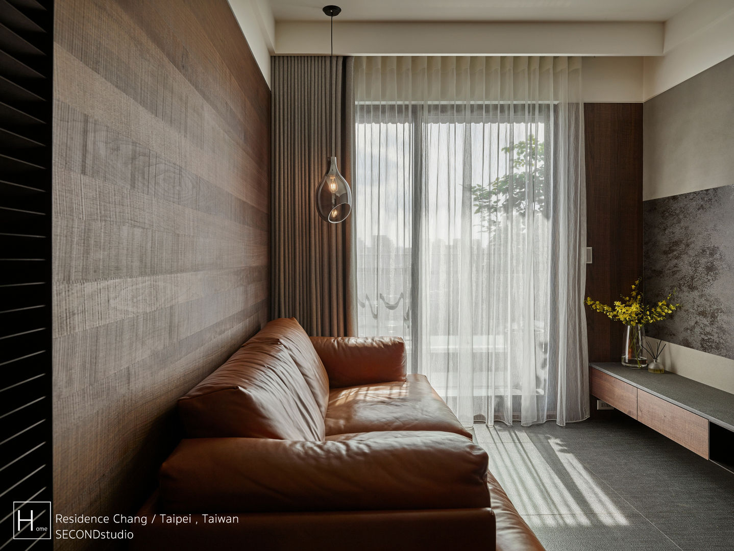 客廳 / Living room SECONDstudio 现代客厅設計點子、靈感 & 圖片 實木 Multicolored