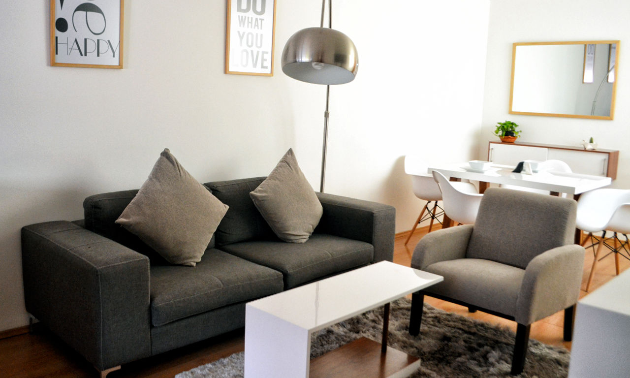 OM 306 / Mi primer departamento , Estudio Raya Estudio Raya Minimalist living room
