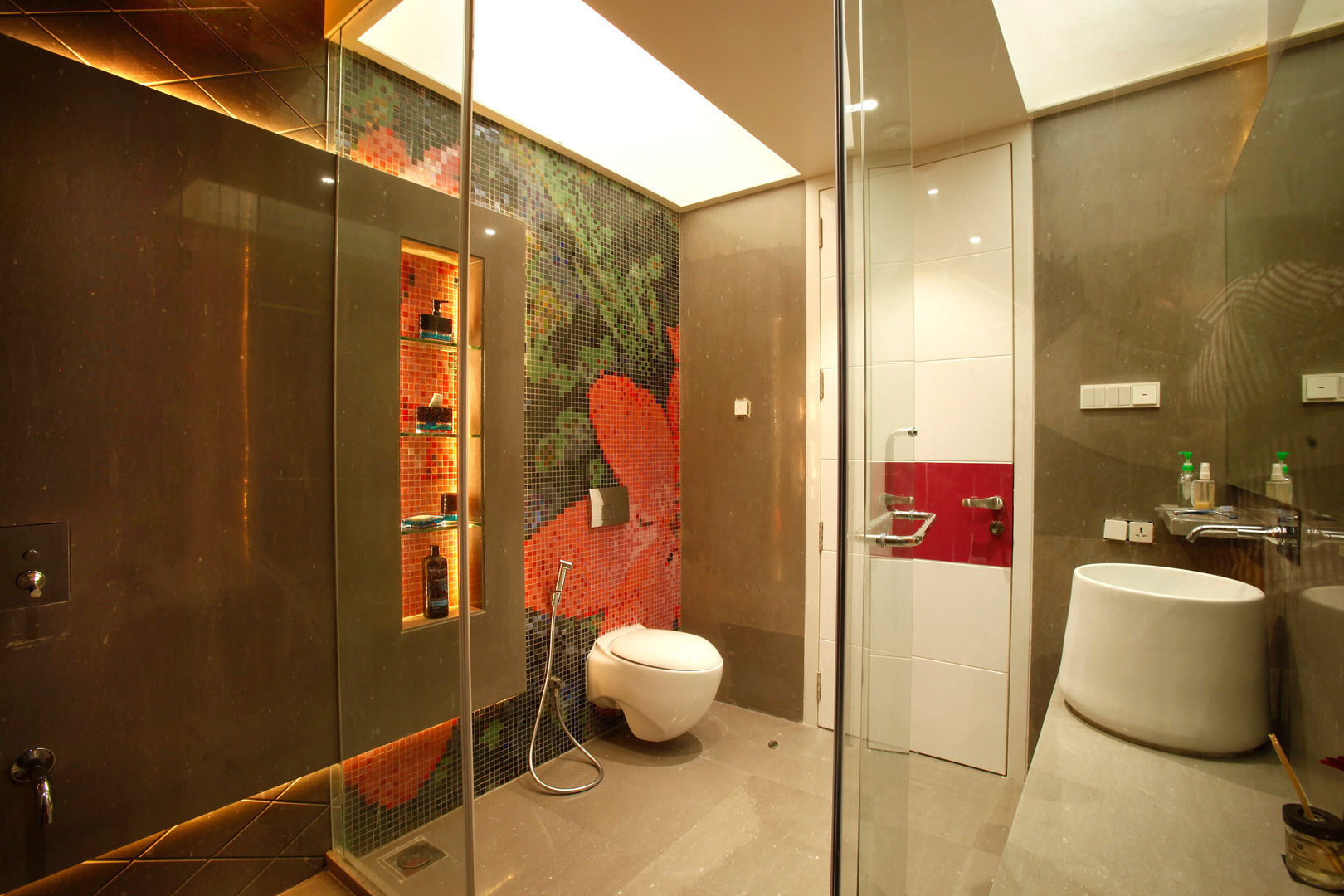 Mr Anil nahata's bungalow, Innerspace Innerspace Modern bathroom