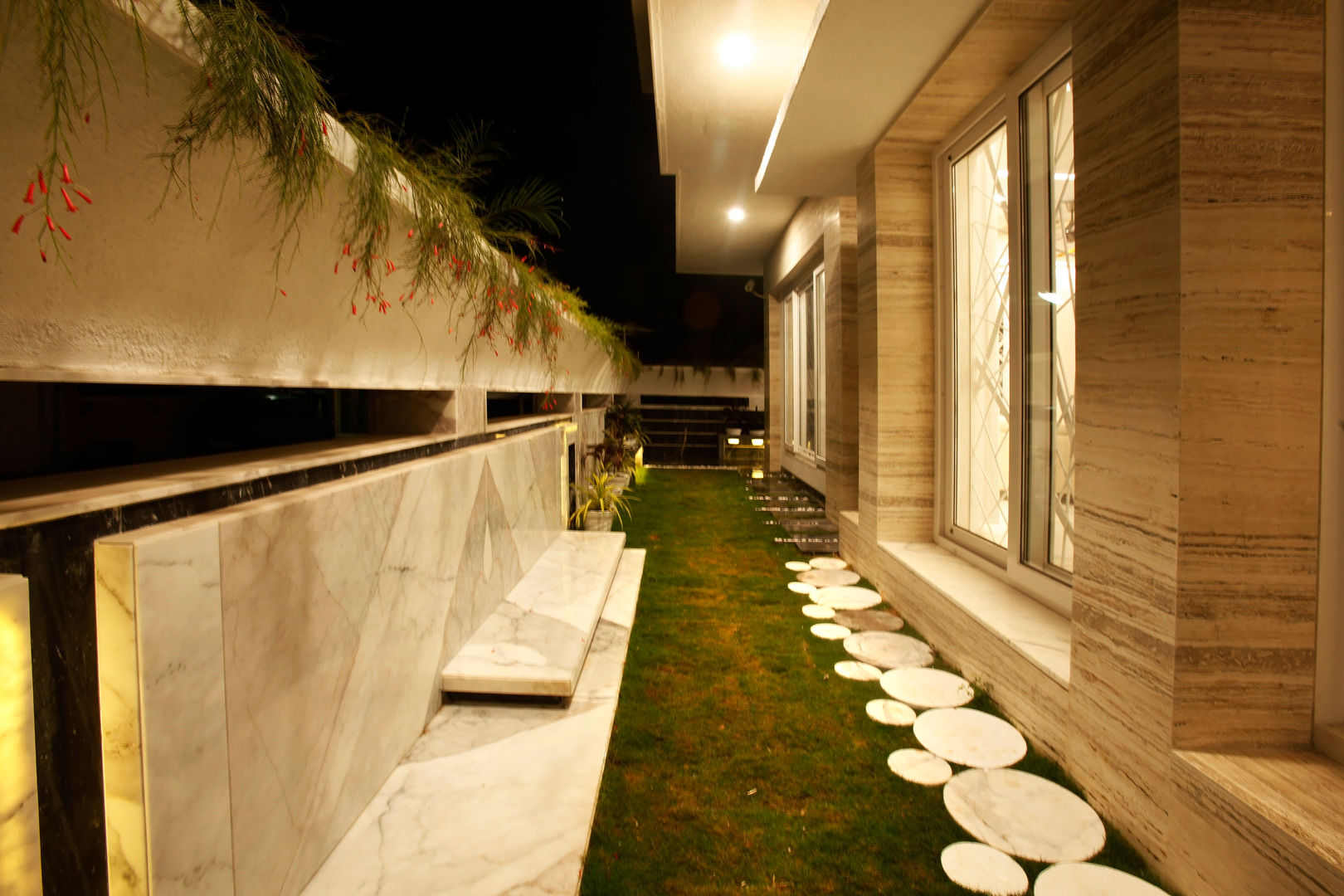 Mr Anil nahata's bungalow, Innerspace Innerspace Modern houses