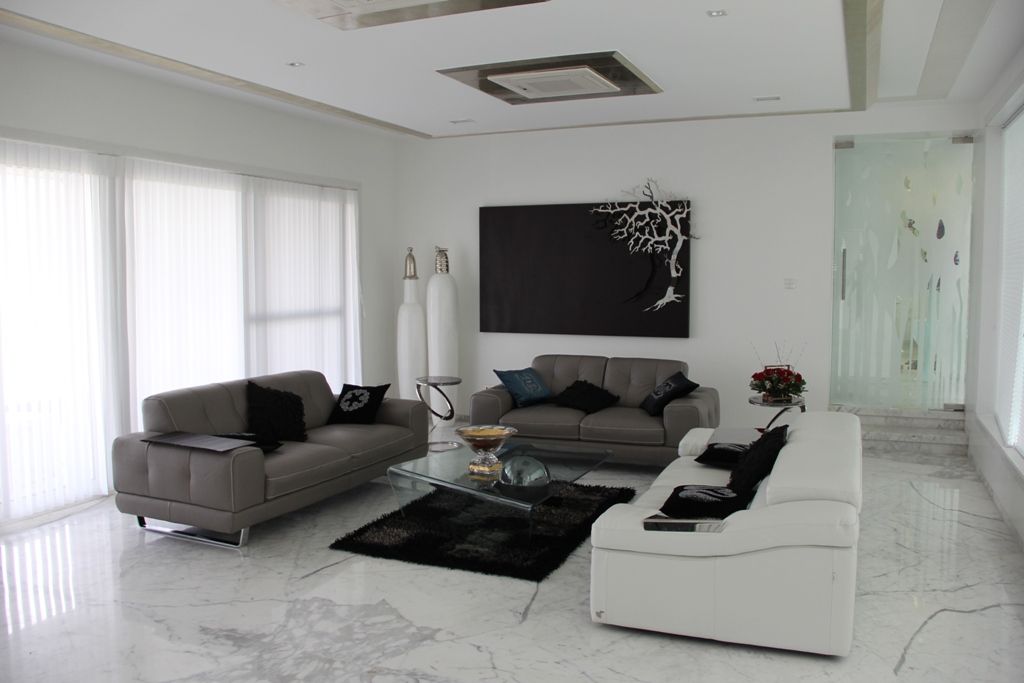 Chugh Villa, Innerspace Innerspace Ruang Keluarga Modern