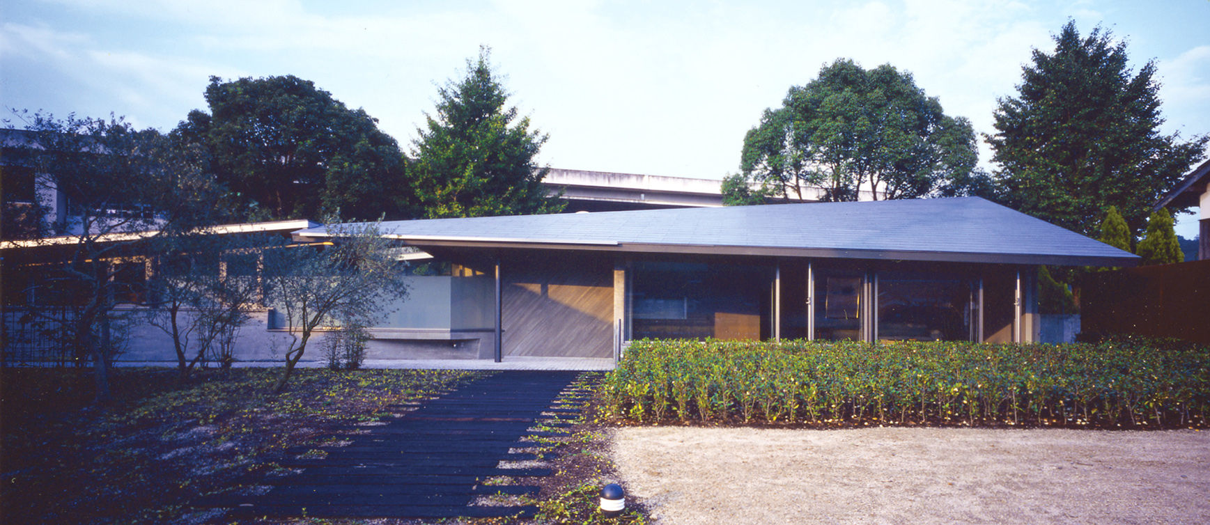 スタインウエイ フルサイズ グランドピアノのある住まい：吉備の家, JWA，Jun Watanabe & Associates JWA，Jun Watanabe & Associates Modern houses