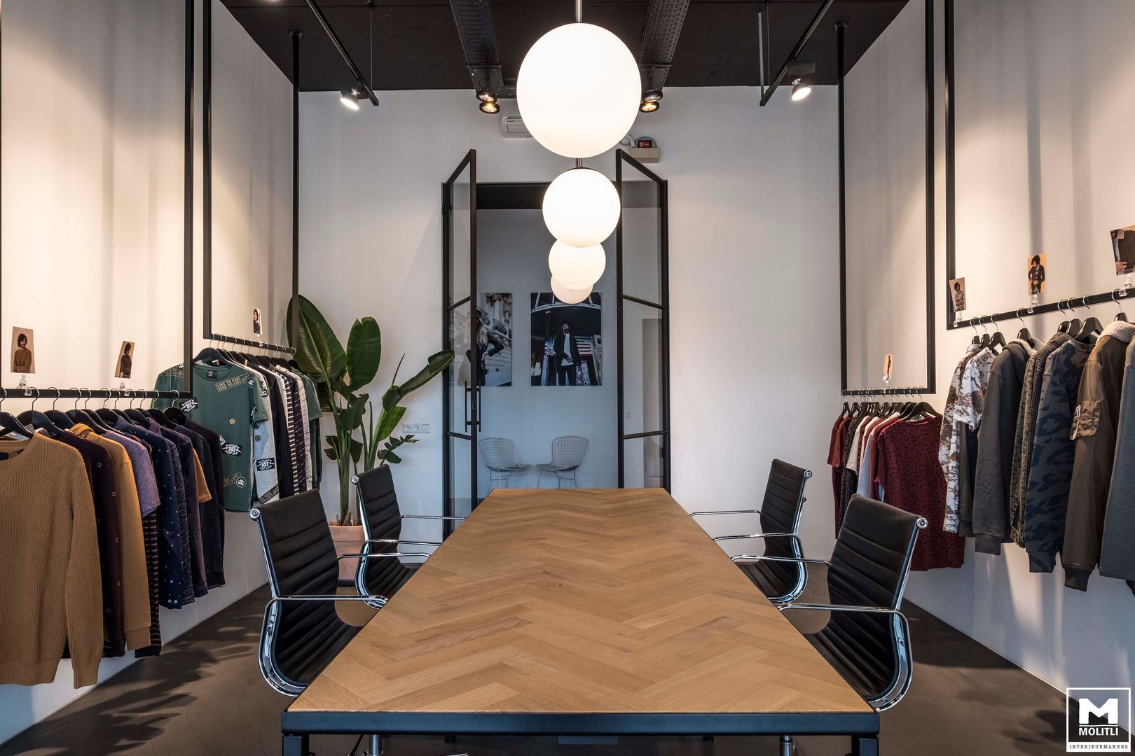 homify Oficinas de estilo industrial