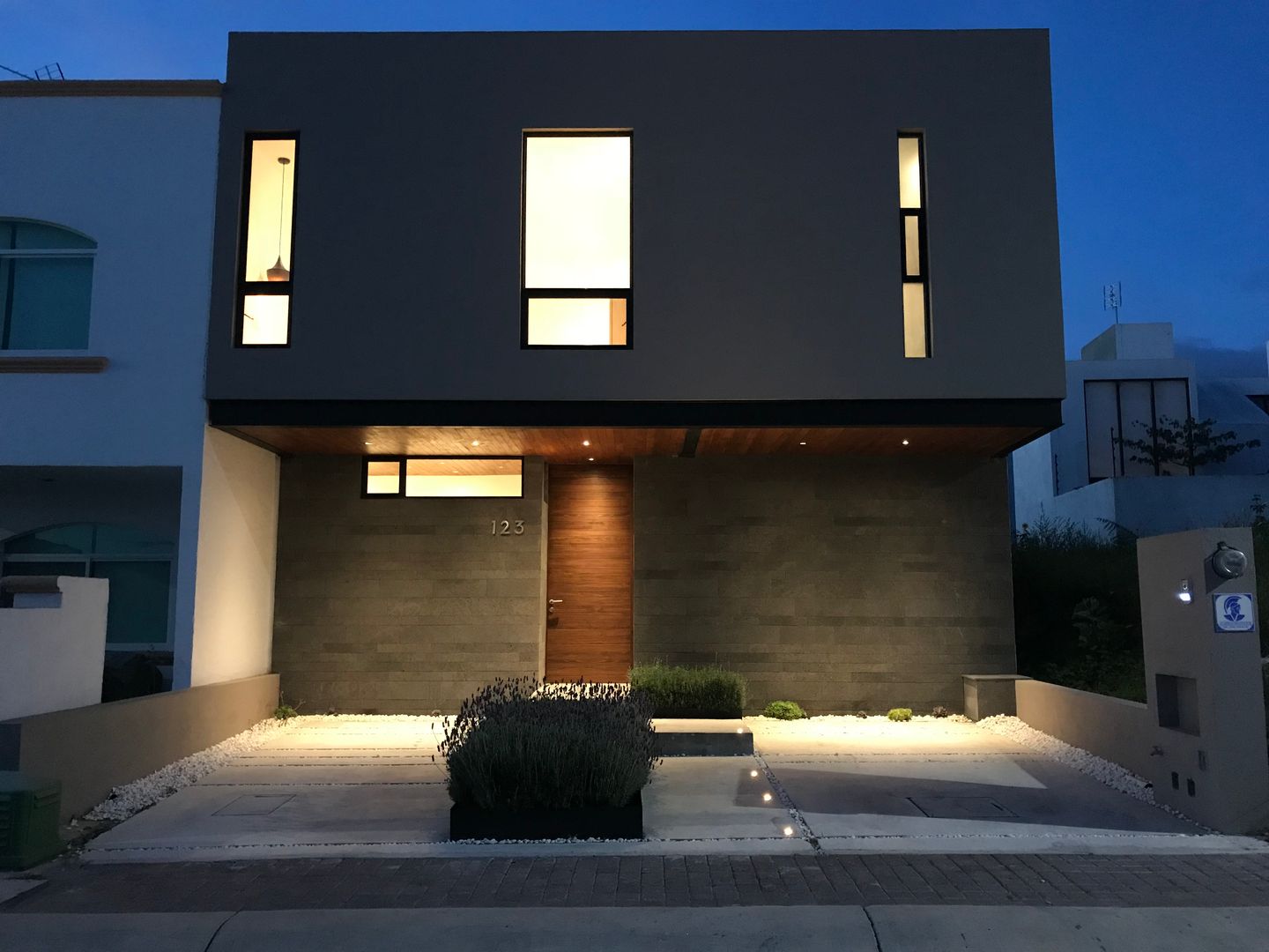 Casa Huichapan, CAMAOS CAMAOS Casas unifamiliares Madera Acabado en madera