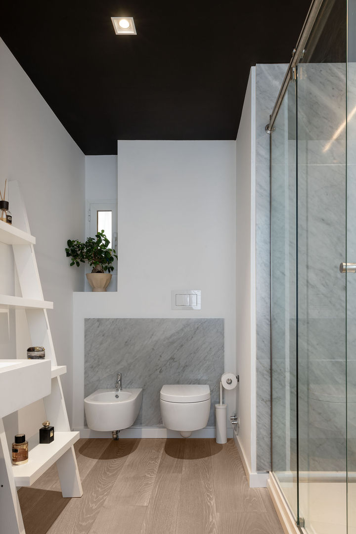 homify Baños de estilo moderno Mármol