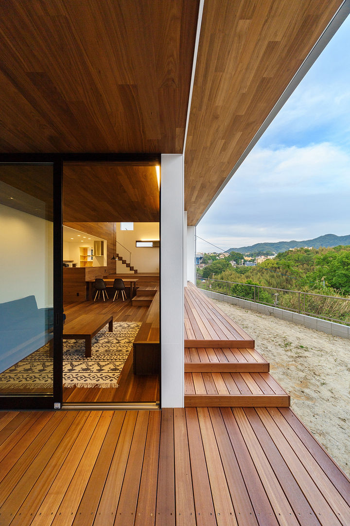 haus-agit, 一級建築士事務所haus 一級建築士事務所haus Ruang Keluarga Modern Kayu Wood effect