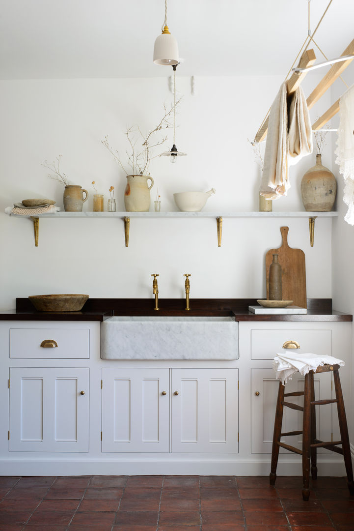 The Millhouse Scullery by deVOL deVOL Kitchens Kitchen Solid Wood Multicolored