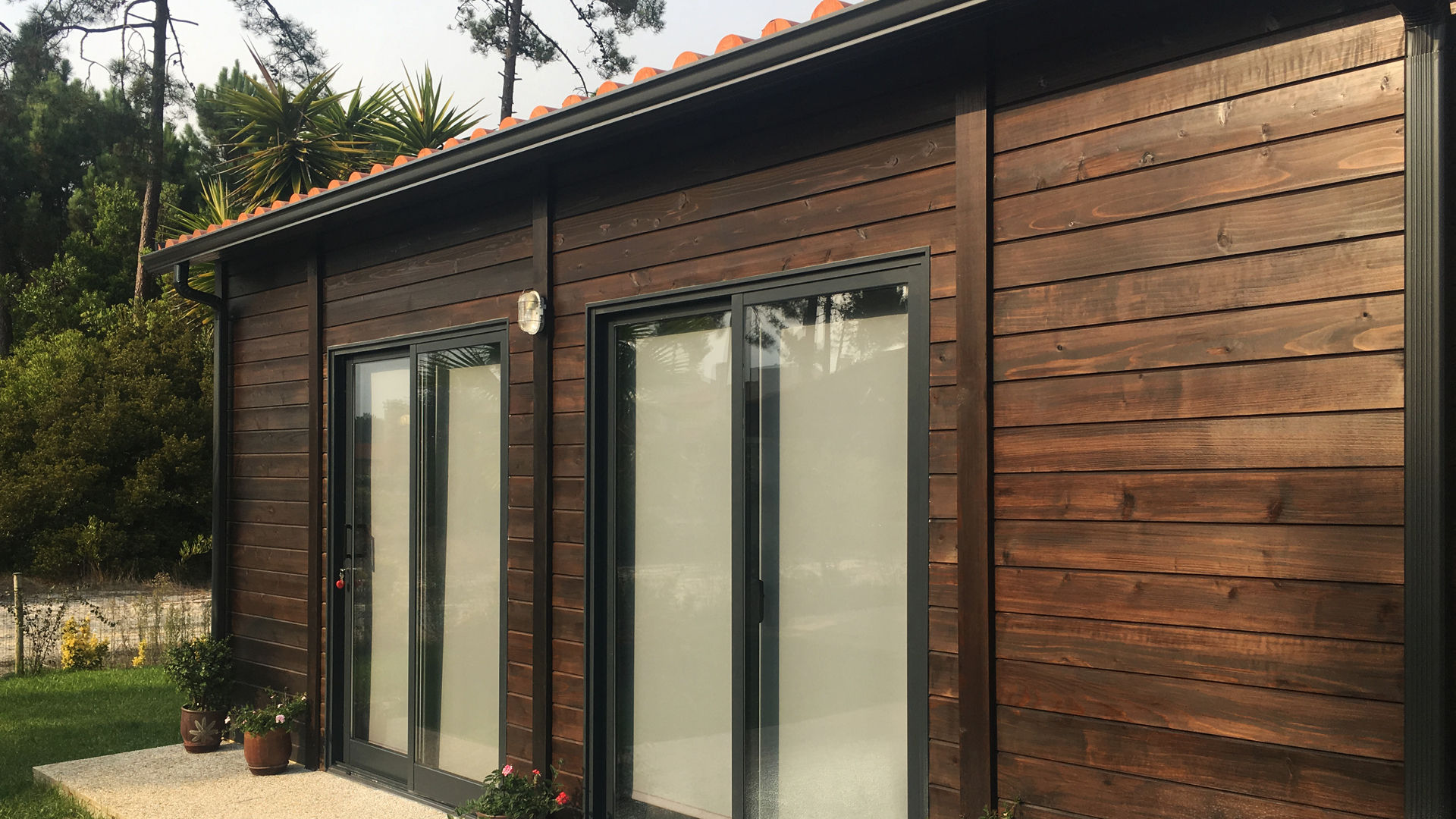 Modelo | T1 33m², Discovercasa | Casas de Madeira & Modulares Discovercasa | Casas de Madeira & Modulares Prefabricated home ٹھوس لکڑی Multicolored