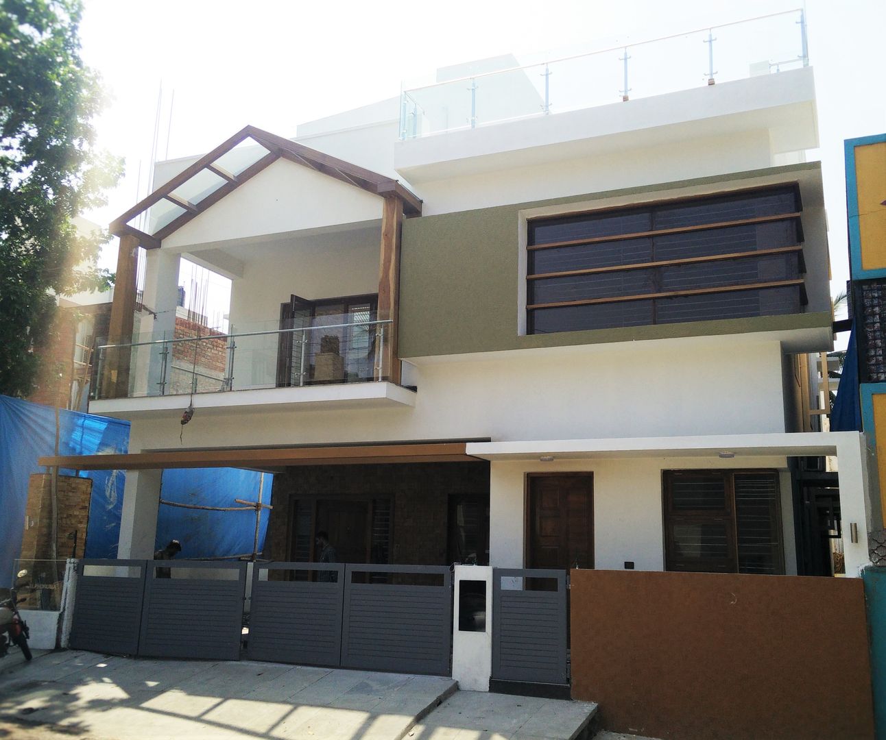 Shivaprasad Residence, Geometrixs Architects & Engineers Geometrixs Architects & Engineers Case moderne