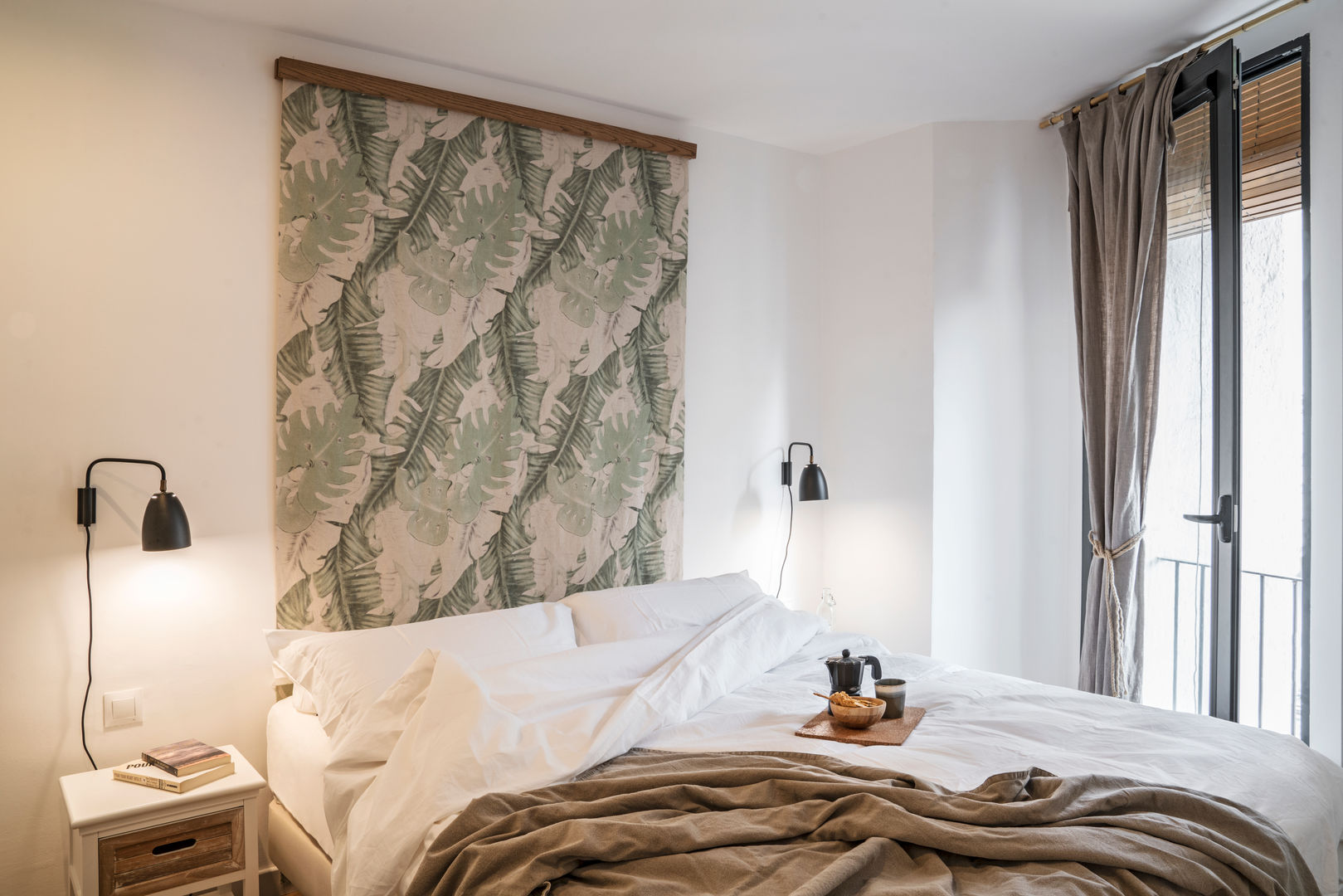 KAILANI HOME OFFICE , Bloomint design Bloomint design Mediterrane slaapkamers