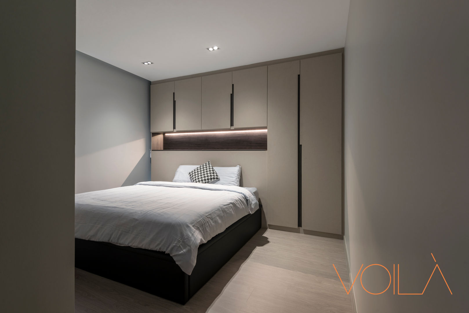 homify Modern style bedroom