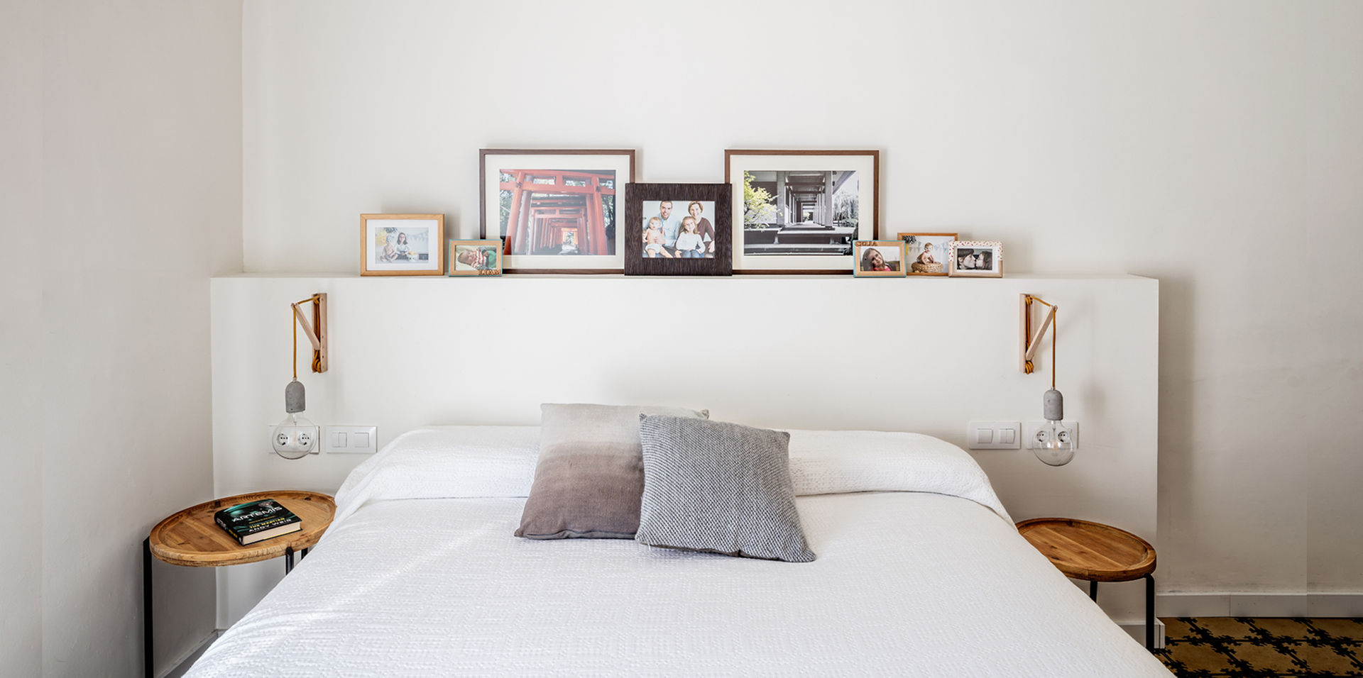 068. SMALL HOUSE IN TOWN, Abrils Studio Abrils Studio Eclectic style bedroom