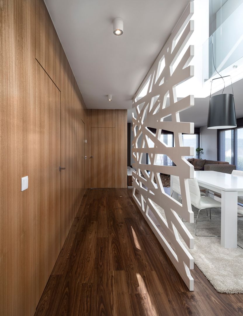 Casa Vale da Catarina 2, A2+ ARQUITECTOS A2+ ARQUITECTOS 모던스타일 복도, 현관 & 계단