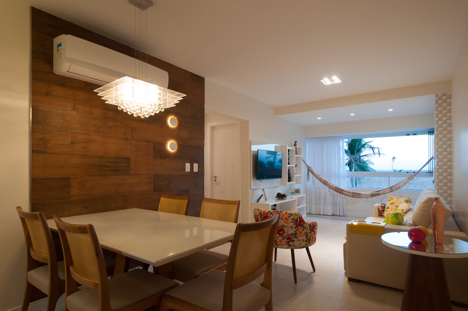 Apartamento de Férias na Bahia, Bernal Projetos - Arquitetos em Salvador Bernal Projetos - Arquitetos em Salvador Salas de estilo moderno